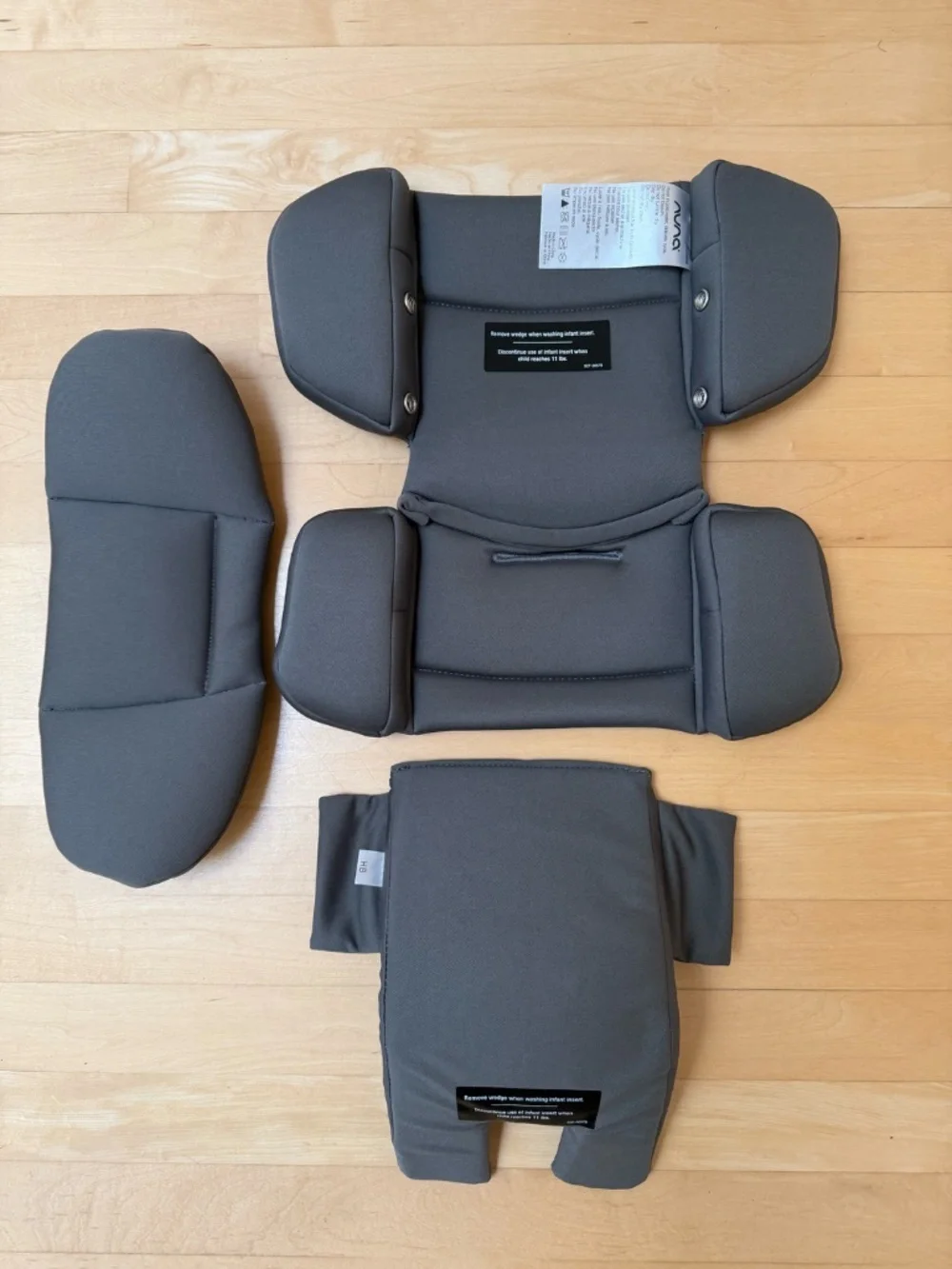 Nuna Rava Infant Carseat Insert - Picture 2 of 3